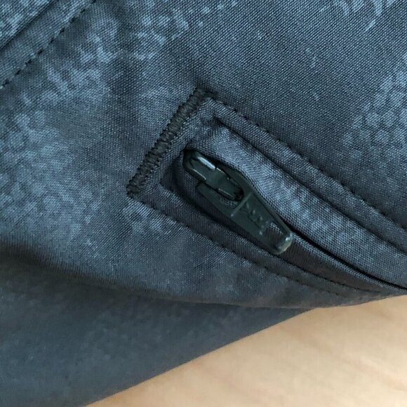 NEW Orvis Camo Embossed Pull On Travel Golf Skort - NEW - Picture 5 of 10